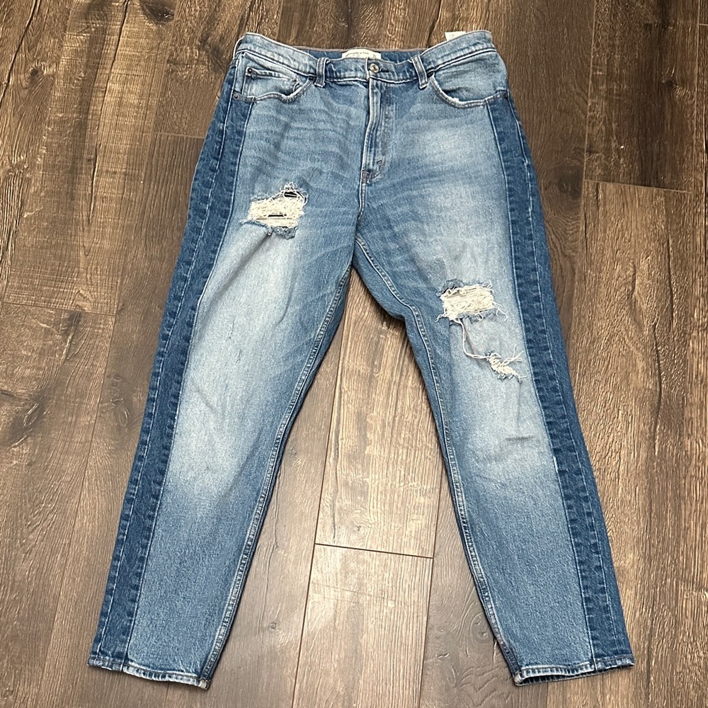 Abercrombie & Fitch Light Blue Boyfriend Jeans